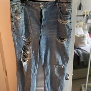 American Eagle Mom Jeans